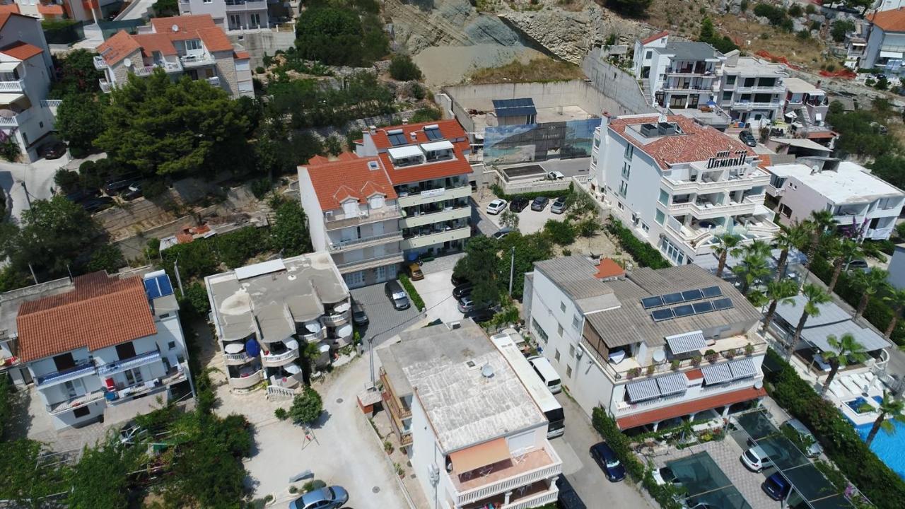 Apartments Rica Omiš Exteriör bild