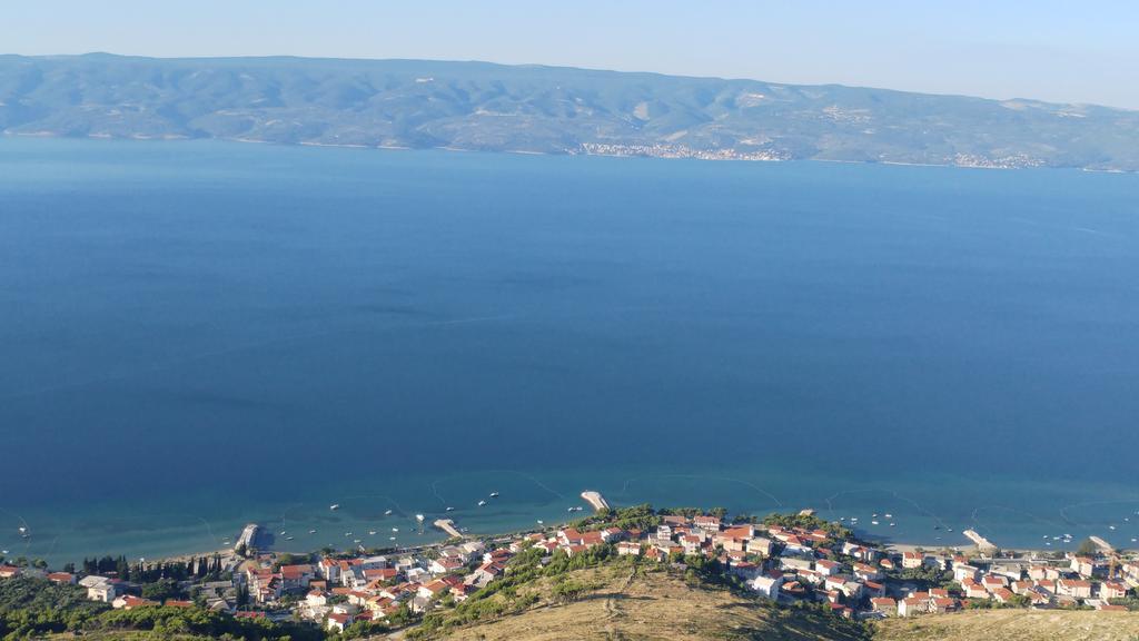 Apartments Rica Omiš Exteriör bild